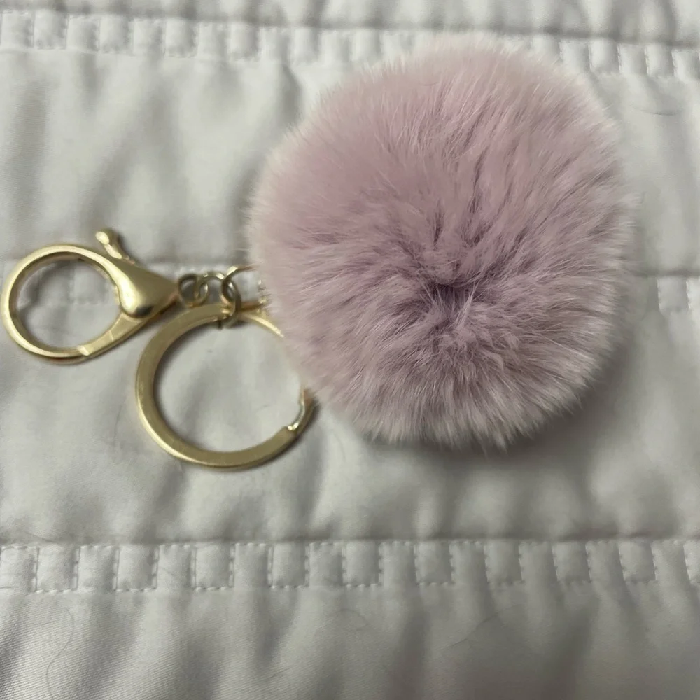 AirPod Case - Picture 6 of 7